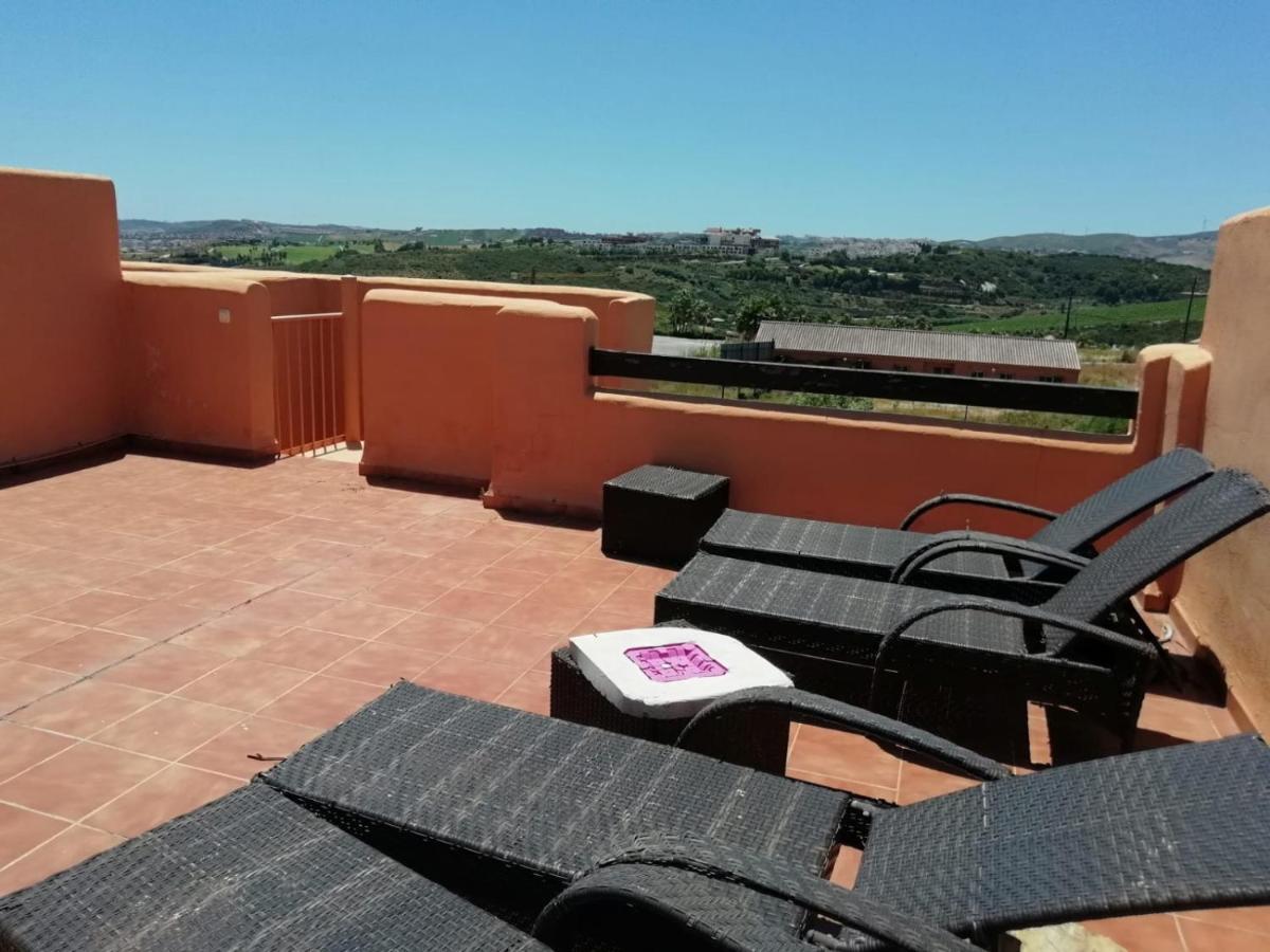 Casares Del Sol Penthouse Apartment Exterior photo
